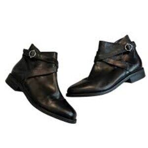 Ariat  Windsor Ankle Strap Buckle Boot Lather Women Size 7